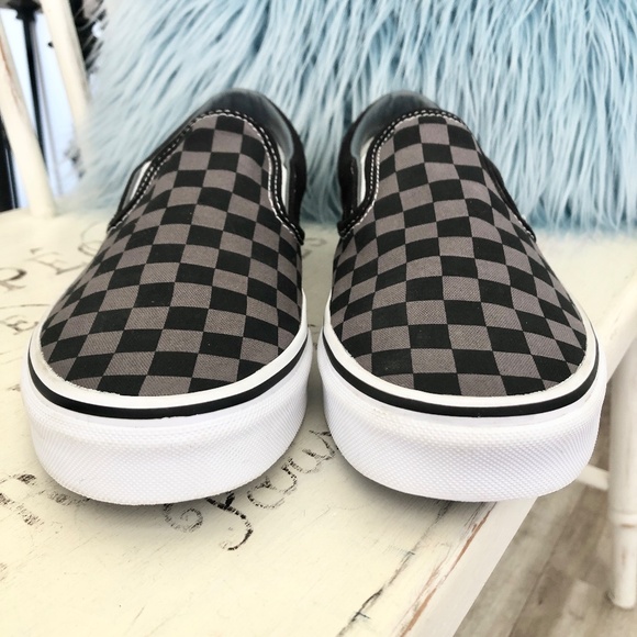 Vans, Off The Wall, Classic, Slip-On Checkerboard, Canvas Sneakers, Size 9.5 - Picture 5 of 15